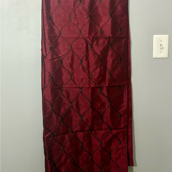 Other - Elegant Burgundy Curtain Panel